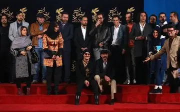 عوامل «ماجرای نیمروز» روی فرش قرمز 