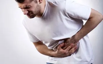 "درد معده: نشانه‌ای از بیماری خطرناک؟"درد معده: علت و علائم، تشخیص و درمان"