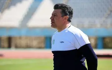 مربی استقلال: تنها بازیکن محروممان زبیر نیک نفس است