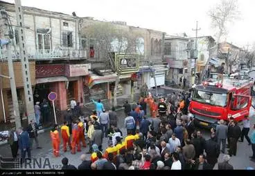 آتش سوزی در بازار سنتی و طلافروشی‌های کرمانشاه + تصاویر