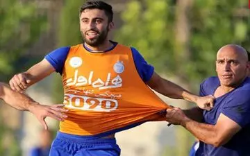 بدهی کاوه رضایی به تیمش!