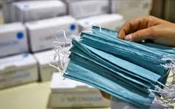  خانم وزیر به دنبال ماسک!