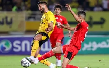 فتاحی: در صورت تکرار اتفاقات فصل قبل مقابل تراکتور، زمین را ترک می‌کنیم