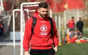 گلر پرسپولیس: دیگر بازیکن شما نیستم!