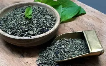 طرز تهیه  خشک کردن سبزی در ماکروفر| خیلی خوب میشه!