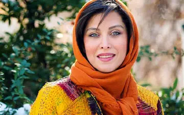 
زیبایی فوق العاده مهتاب کرامتی در بالای 50 سالگی+ عکس
