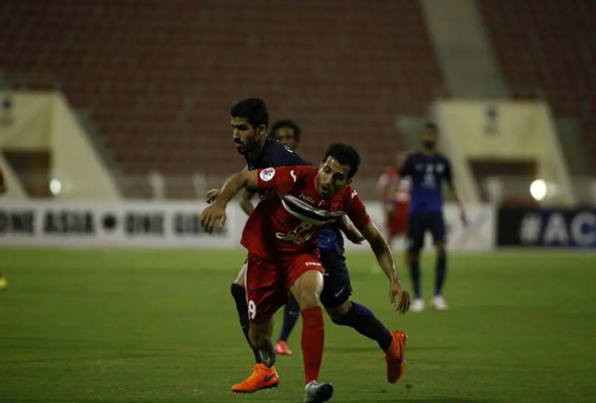 الهلال برد، پرسپولیس صدرنشین ماند! 