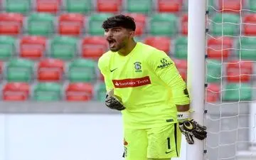 عابدزاده با شماره یک برابر اسپورتینگ+ عکس