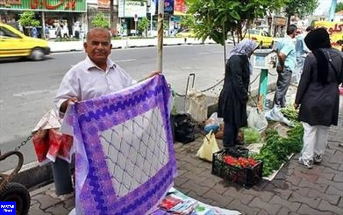 انتقال دستفروشان خیابان امام آبادان به بازار شب تجربه ناموفق بود