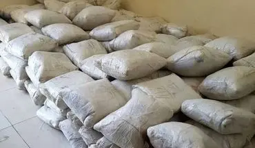 دادستان عنبرآباد:
۶۱۷ کیلوگرم مواد مخدر از یک واحد مسکونی در عنبرآباد کشف شد