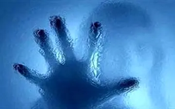 شوهرم در اتاق پنهان شده بود / نمی دانستم او در خانه است!