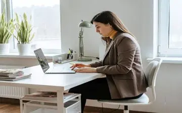 هشدار به افراد کم‌تحرک؛ سندرم «باسن تخت» در کمین سلامتی شما