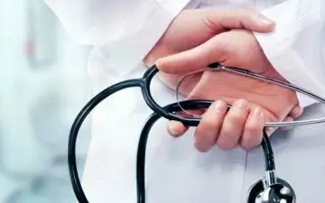 سودجویی در لباس پزشکی؛ دستگیری متخلف در شهرستان ری!
