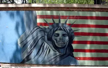 تحریم های بیشتر علیه ایران ، جنگ با این کشور را نزدیک می کند