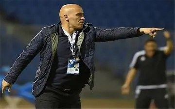 منصوریان علیه چهره سرشناس پرسپولیس/ کوتاه نمی‌آیم!