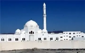 اولین نماز جمعه در تاریخ اسلام + فیلم 