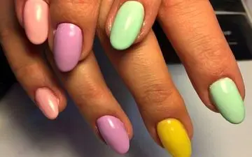 راز دستان زیبا: راهنمای قدم به قدم برای انجام مانیکور در خانه 