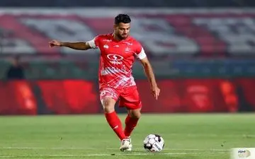 پورعلی‌گنجی: اگر از حالا به فکر نباشیم، فصل بعد هم جامی نخواهیم گرفت/ افسرده‌ترین روزهای فوتبالی‌ام را می‌گذرانم