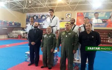 هوانیروز کرمانشاه مقام اول مسابقات تکواندوی قهرمانی نیروی زمینی را کسب کرد + تصاویر