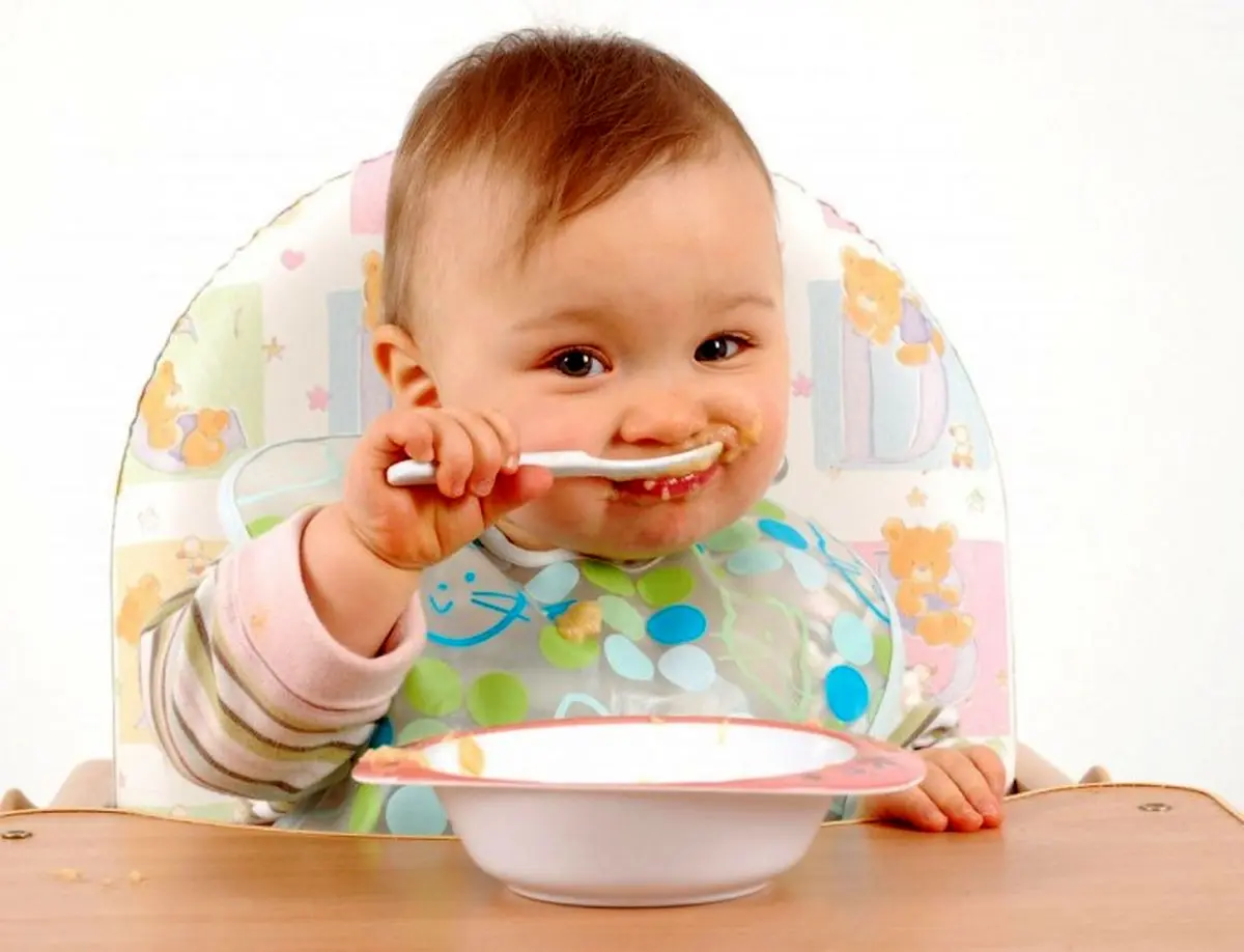 بررسی غذاهای ممنوعه برای نوزادان