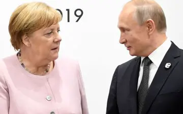 وقتی پوتین راه و چاه را به مرکل نشان می‌دهد