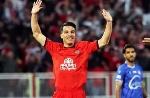 ویدیو | فرار امیرحسین حسین زاده در قلب دفاع پیکان/ گل اول تراکتور به پیکان