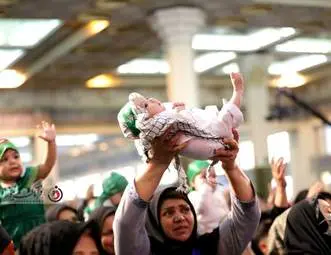  مراسم شیر خوارگان حسینی در مصلی تهران 
