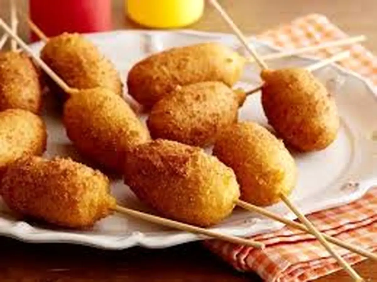 طرز تهیه مینی کورن داگ | فست فود خوشمزه