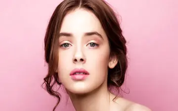 بدون اینکه به جیب‌تان فشار بیاورید جذاب شوید| 16 موردی که باعث زیباتر شدن شما می شود