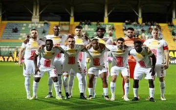 تساوی کایسری‌اسپور در حضور علی کریمی 