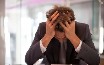 استرس مزمن: محرکی که علائم بواسیر را تشدید می‌کند