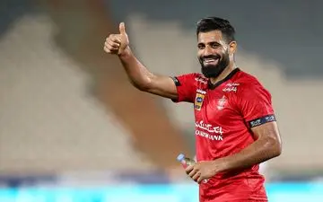 

آخرین حضور مدافع جنجالی پرسپولیس در جمع قرمزها
