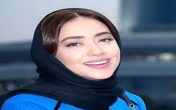 تیپ و ظاهر بهاره کیان افشار در اکران فیلم کمدی انسانی