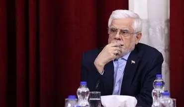 عارف به مجلس رفت 