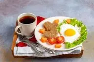 حذف این وعده غذایی شما را ۵۵ درصد به دیابت نزدیکتر میکند!