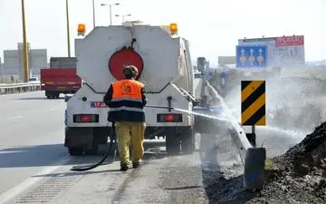 بارش برف در ۴ گردنه قزوین