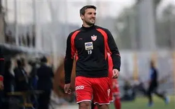 مهاجم پرسپولیس به دیدار با تراکتورسازی می رسد؟