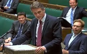 حادثه خنده دار پارلمان انگلیس+فیلم