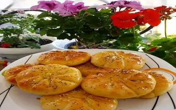 عصرانه فوق العاده |  کلوچه ژامبون و قارچ