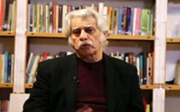 آقای بازیگر کتابخانه تاسیس کرد