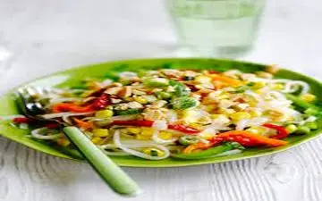 سالاد نودل جذاب و خوشمزه | سالاد تند