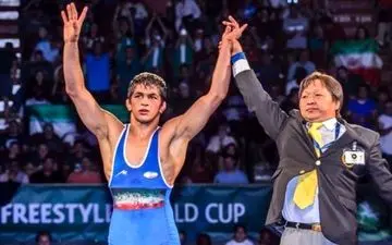 عکس یادگاری جردن باروس و حسن یزدانی در فرانسه+عکس