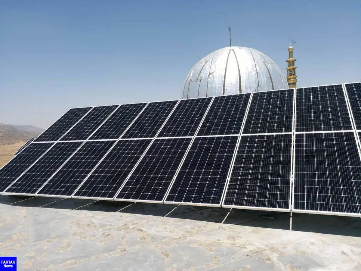 نصب استراکچر و پنل های انرژی خورشیدی در سایت بقعه متبرکه امامزاده حسن (ع) اسلام آباد غرب