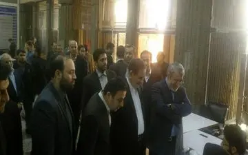 معاون اول رئیس جمهوری رای خود را به صندوق انداخت