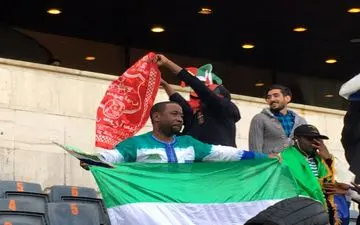  هوادار سیرالئونی پرسپولیسی در ورزشگاه آزادی (عکس)