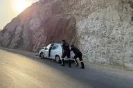 مصدومیت ۵ زائر در تصادف پراید و رانا در ایلام/تلاش اورژانسی‌ها برای کاهش ترافیک 