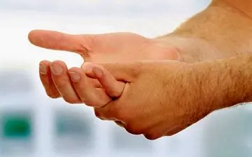  عرق کف دست (هایپرهیدروزیس ) و راه های درمان آن