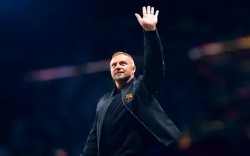 پاداش سه‌گانه و ال‌کلاسیکوها؛ فلیک در آستانه تمدید با بارسا