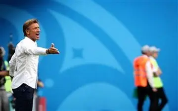  مربی مراکش: گل رونالدو باید مردود اعلام می شد