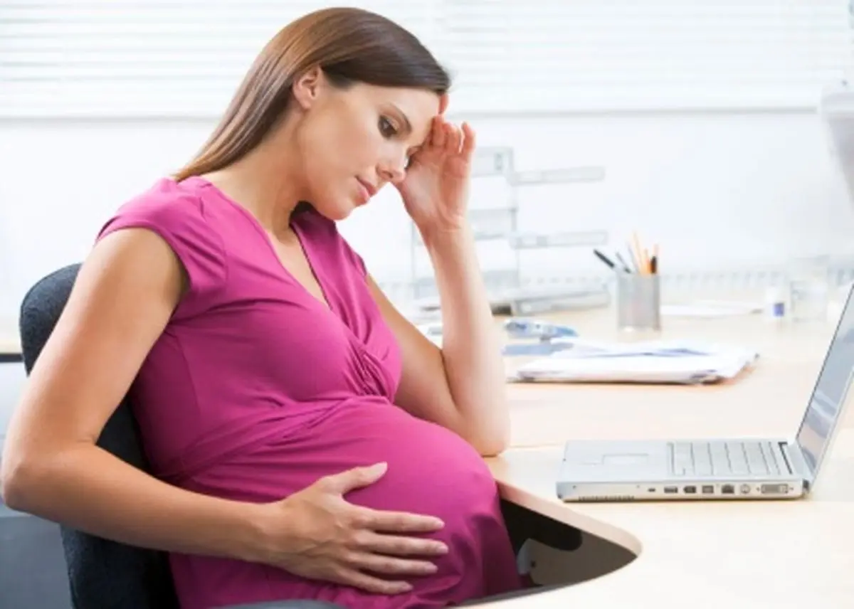دلایل درد پهلو در بارداری | خانم های باردار باید نگران باشند؟